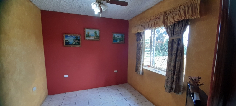 CityMax Antigua Vende Casa en El Ronconal Mixco GT