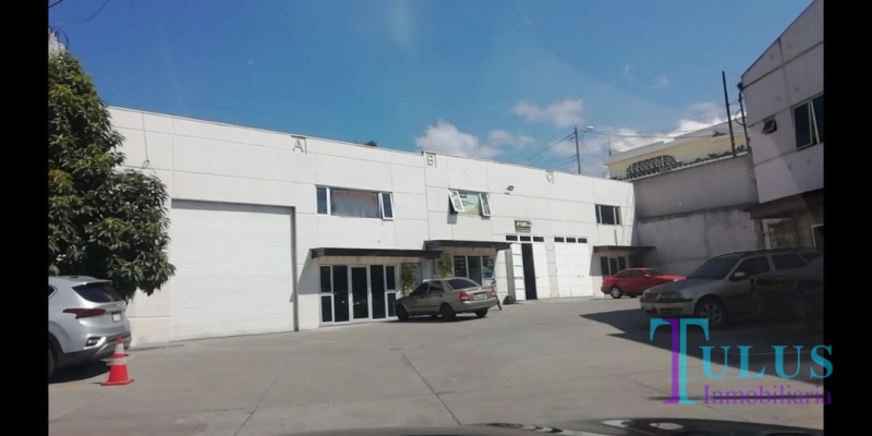 Ofibodega en renta en zona 12