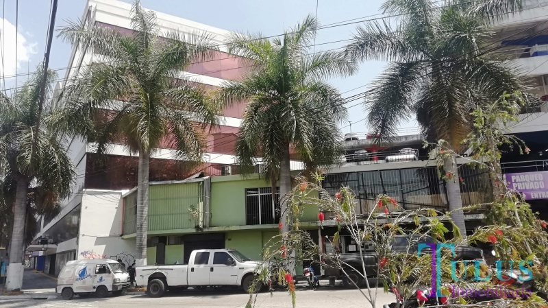 Local en renta en zona 4