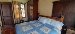 Rento casa en condominio Serenisima