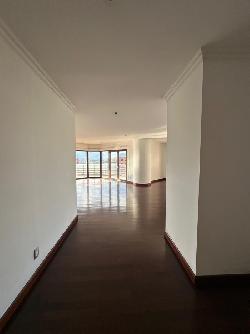 Apartamento amplio en Alquiler en Zona 14 Guatemala