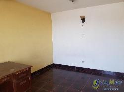 Casa en Venta Zona 18 Colonia Maya cerca del mercado