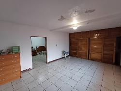 Casa en Renta Uso Comercial cerca de Calzada Roosevelt