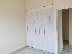 Apartamento en Renta Zona 13 Monte Azul