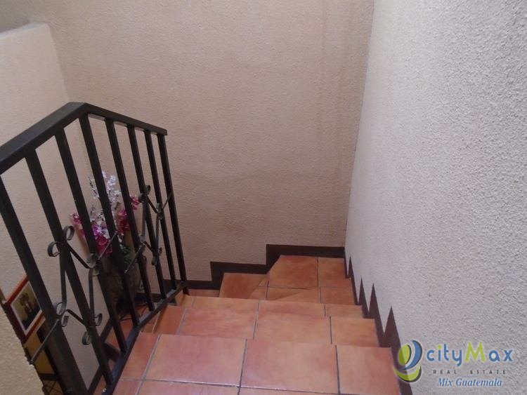 Casa en Venta en Res. Fuentes del Valle II  Villa Nueva