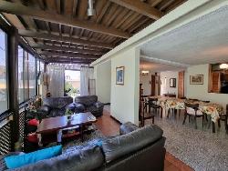 Casa y Apartamento en Venta San Cristóbal, sin garita.