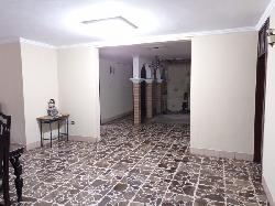 Casa en Renta para Oficinas sobre Bulevar San Cristóbal