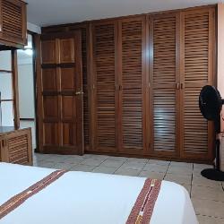 Apartamento Amueblado en Renta Zona 9 Ciudad Guatemala