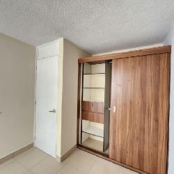 Apartamento con Balcón en Renta Villa Los Alamos