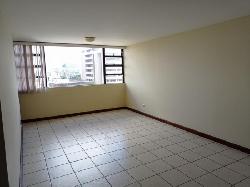 Apartamento en Renta Santorini Europlaza Zona 14