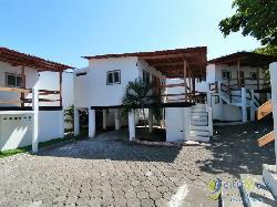 Hotel en Venta Puerto San José, Excelente Ubicación 