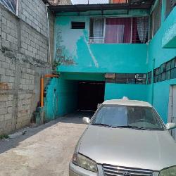 Casa en Venta Con Apartamentos Colonia Roosevelt