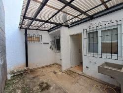 Casa en Renta Fuentes del Valle V cerca de Metronorte