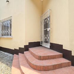 Casa en Venta Zona 16 Colonia Residencial con Garita