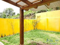 Casa en Venta en Bosques del Mirador Zona 6 Mixco 