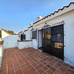 Casa en Venta Pinares de San Cristóbal, Guatemala