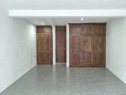 Casa en Venta para Oficinas Roosevelt Z2 Mixco