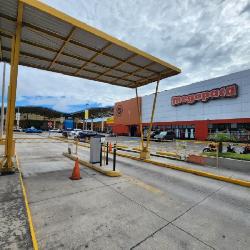 Local Comercial en Venta Plaza San Rafael Zona 18