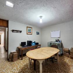 Casa en Venta Nueva Montserrat Zona 3 de Mixco, Garita