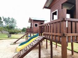 Casa en Renta San Cristóbal, de 4 habitaciones y jardín