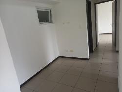 Apartamento en Venta Parque 7 Calzada Roosevelt - Final