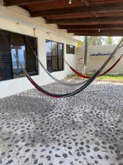 Casa Amueblada de Playa en Venta, Monterrico 