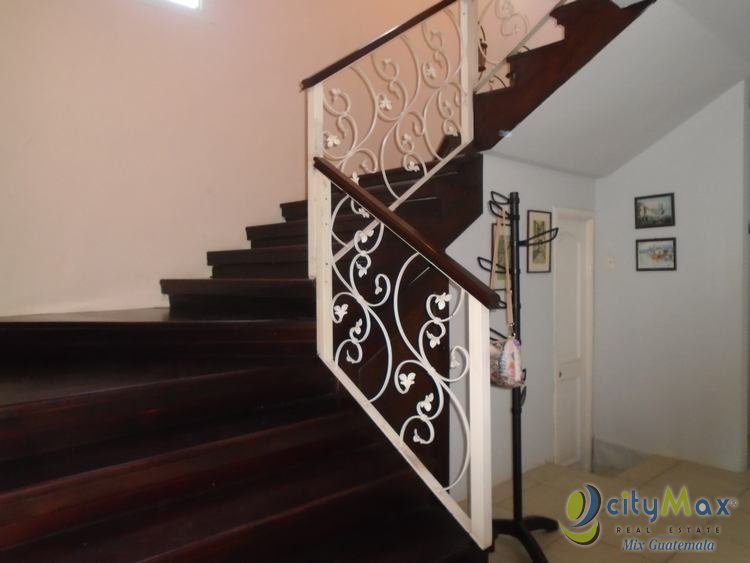 CASA EN VENTA EN SECTOR A-1 SAN CRISTOBAL MIXCO