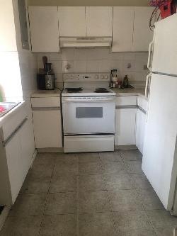 Apartamento en Renta  con Linea Blanca en Zona 10 