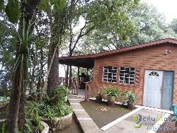 Casa con Potencial para uso Comercial en Venta Mixco