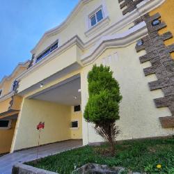 Casa en Venta Condominio Primavera cerca San Cristobal