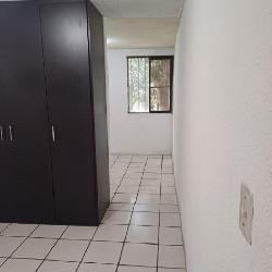 Casa en Renta Paisajes de San Cristóbal Zona 8 Mixco