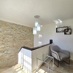 Casa Amueblada en Renta Prados de San Cristóbal Mixco