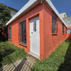 Casa en Renta San Cristóbal, adentro de colonia