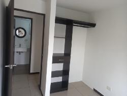 Apartamento en Venta Parque 7 Calzada Roosevelt - Final