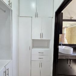 Casa Amueblada en Renta Prados de San Cristóbal Mixco