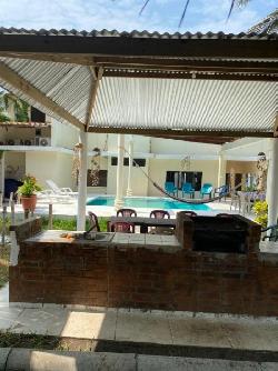 Casa Amueblada de Playa en Venta, Monterrico 