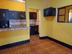 Casa en Renta Colonia 10 de Mayo Zona 6 Mixco