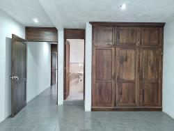 Casa en Venta para Oficinas Roosevelt Z2 Mixco