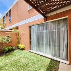 Casa en Venta Condominio Palos Altos Zona 7 de Mixco