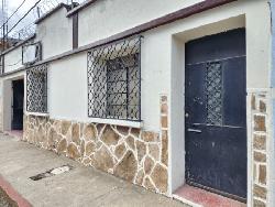 Casa en Venta Zona 11 para Uso Comercial