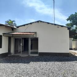 Casa para Uso Comercial en Renta Villa Nueva