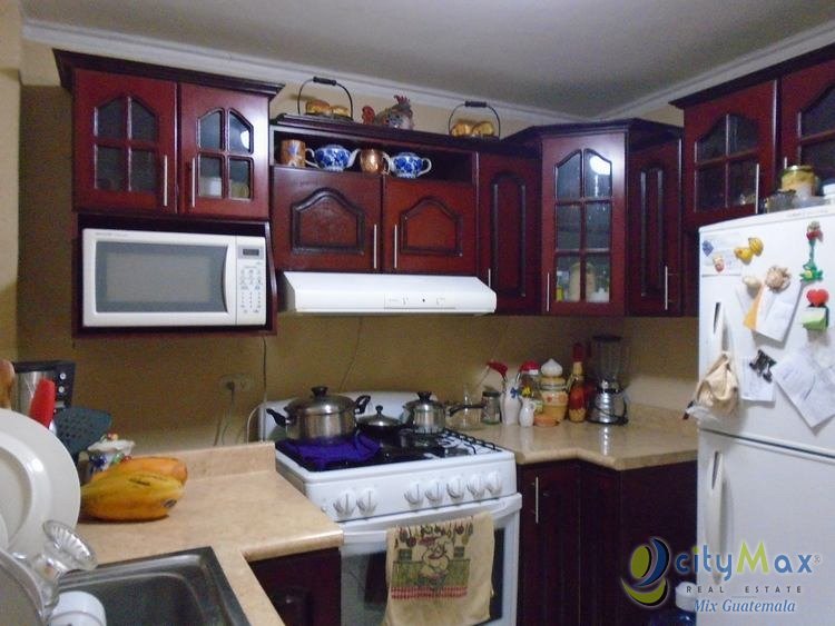 Casa en Venta en Res. Fuentes del Valle II  Villa Nueva