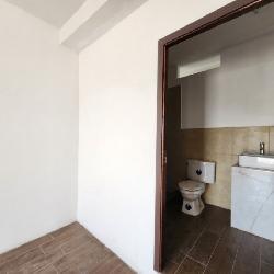 Apartamento en Venta con Balcón y Terraza con Pérgola