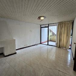Casa en Venta en Montebello, Carretera a El Salvador