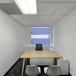 Oficina Amueblada y Equipada en Venta Zona 14 Europlaza