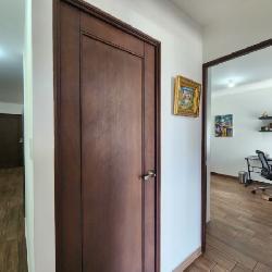 Apartamento en Venta Zona 11 Las Charcas