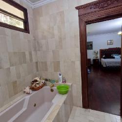 Casa en venta en El Encinal Zona 7 Mixco Guatemala