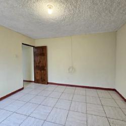 Apartamento Tipo Casa en Renta en B-1 San Cristóbal 