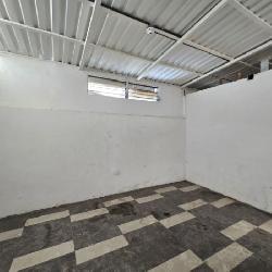 Casa en Venta Zona 11 Carabanchel Ideal para Inversión