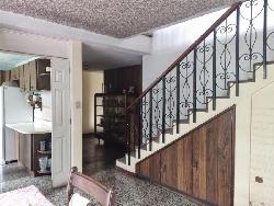 Casa Para Uso Comercial en Renta en Utatlán 2, Zona 11